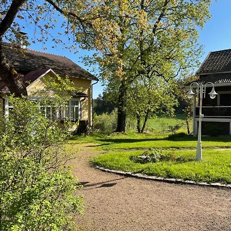 Çiftlik konaklama Taattisten Tila - Taattinen Farm And *